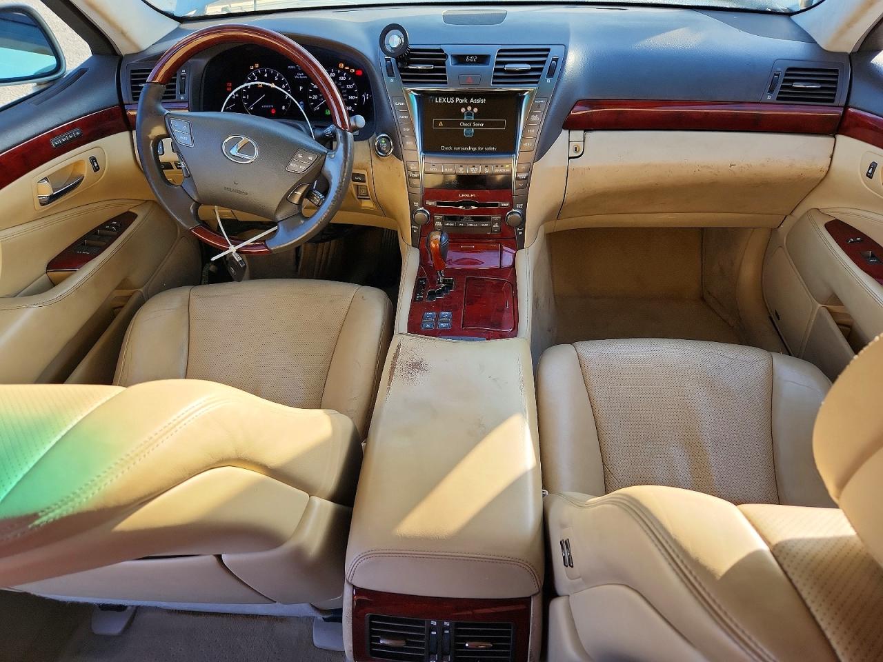 Lexus LS L