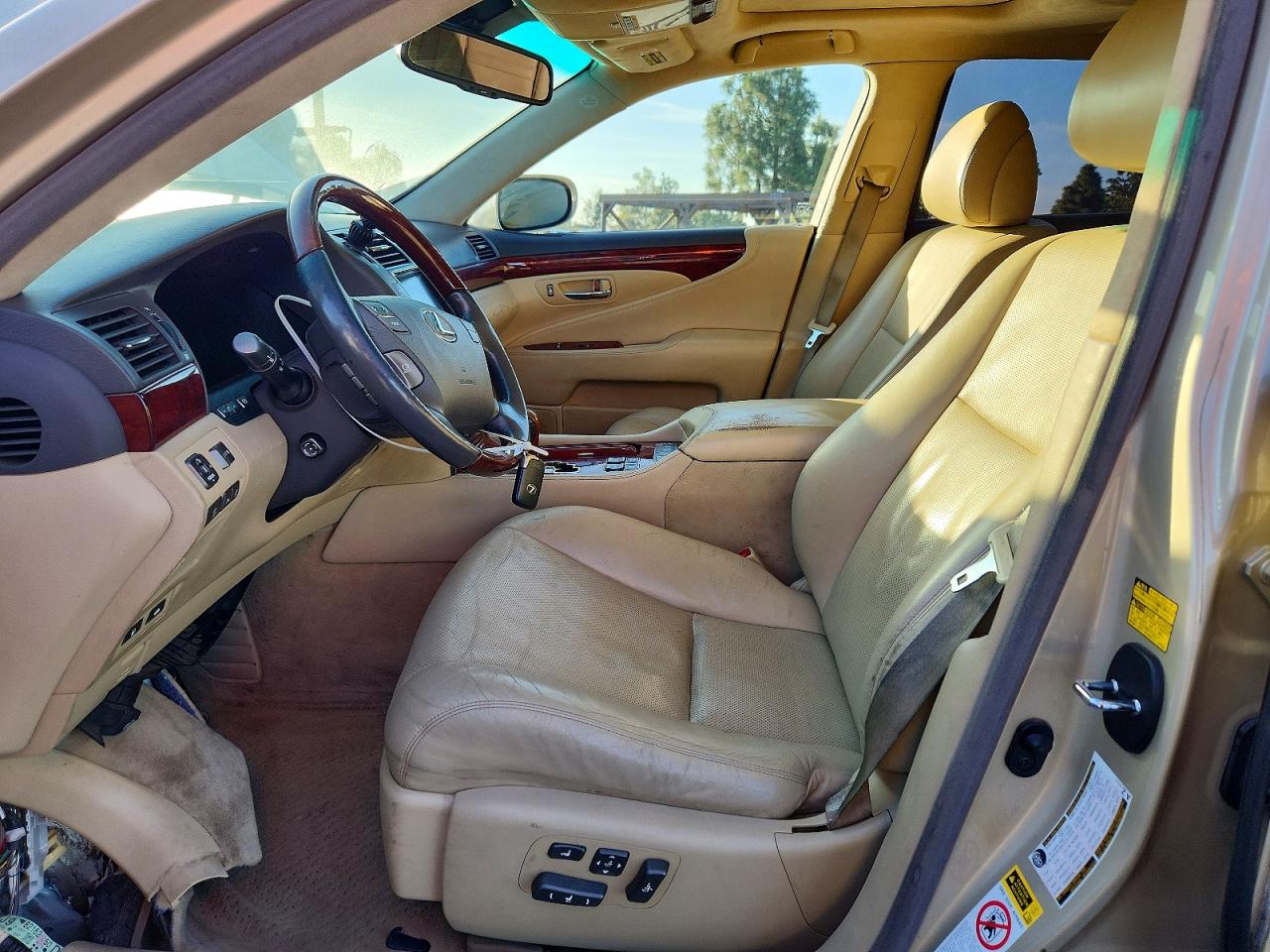 Lexus LS L