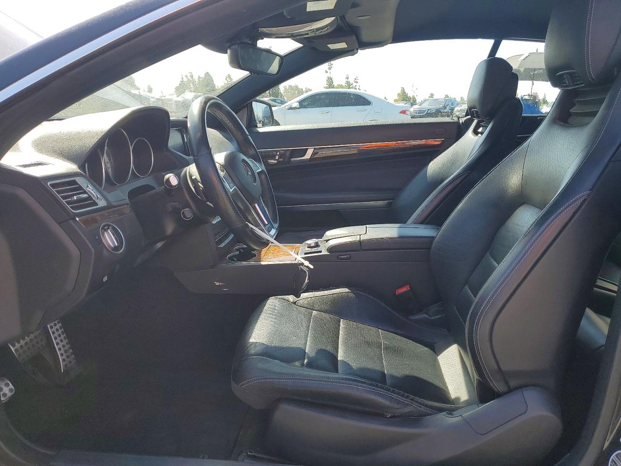 Mercedes-Benz E-Class 400