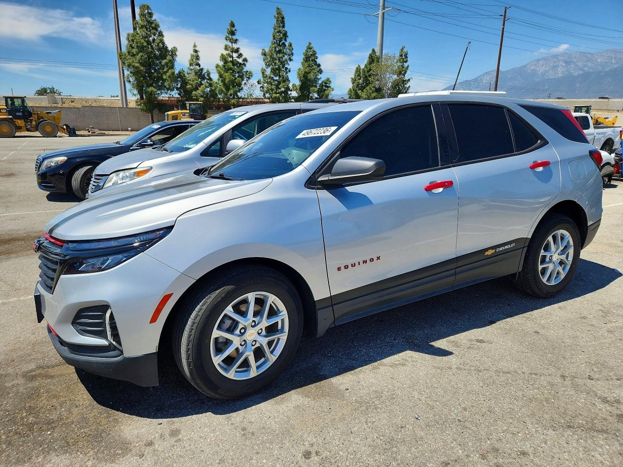 Salvage Chevrolet Equinox Image