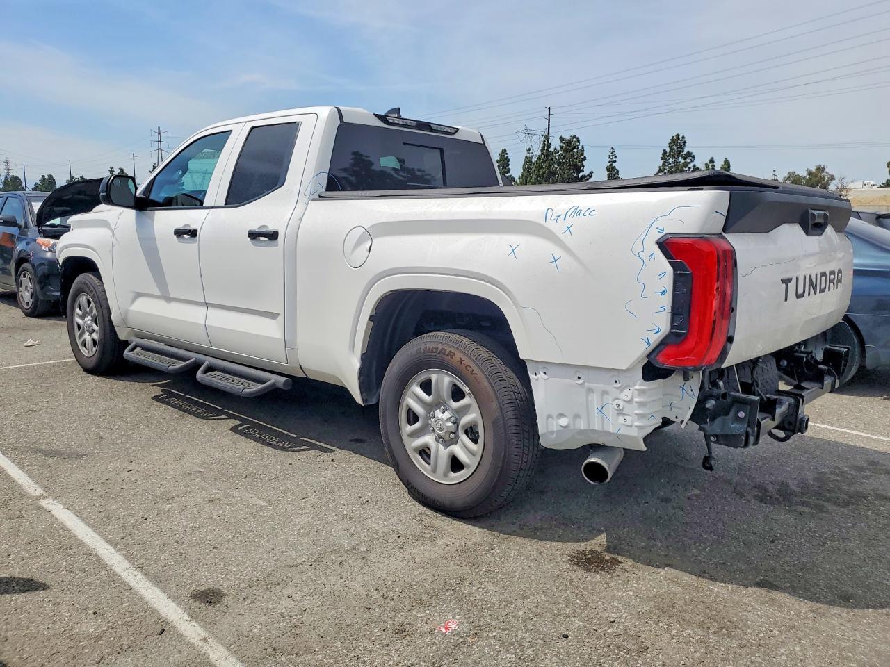 Toyota Tundra Sr