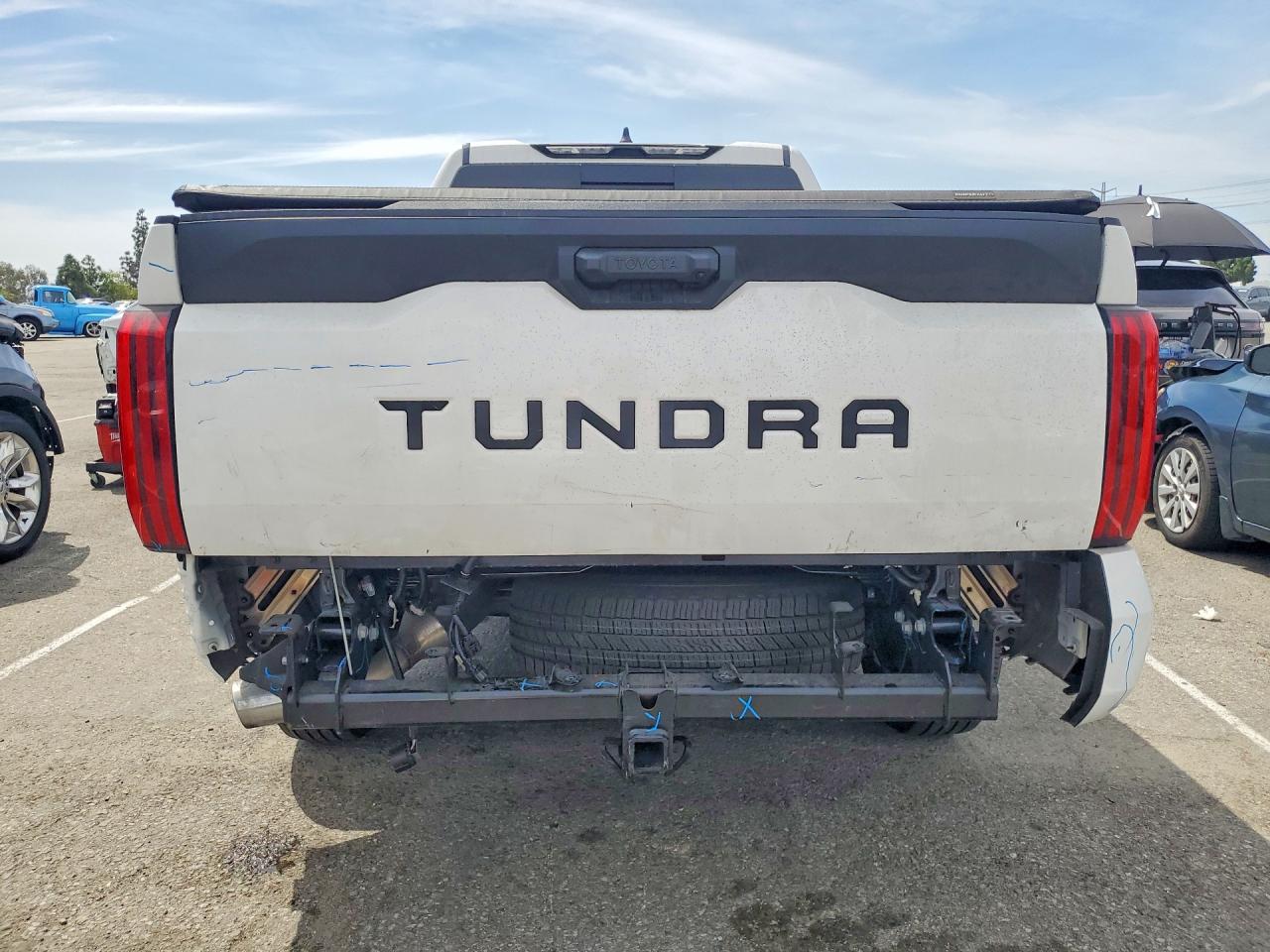 Toyota Tundra Sr