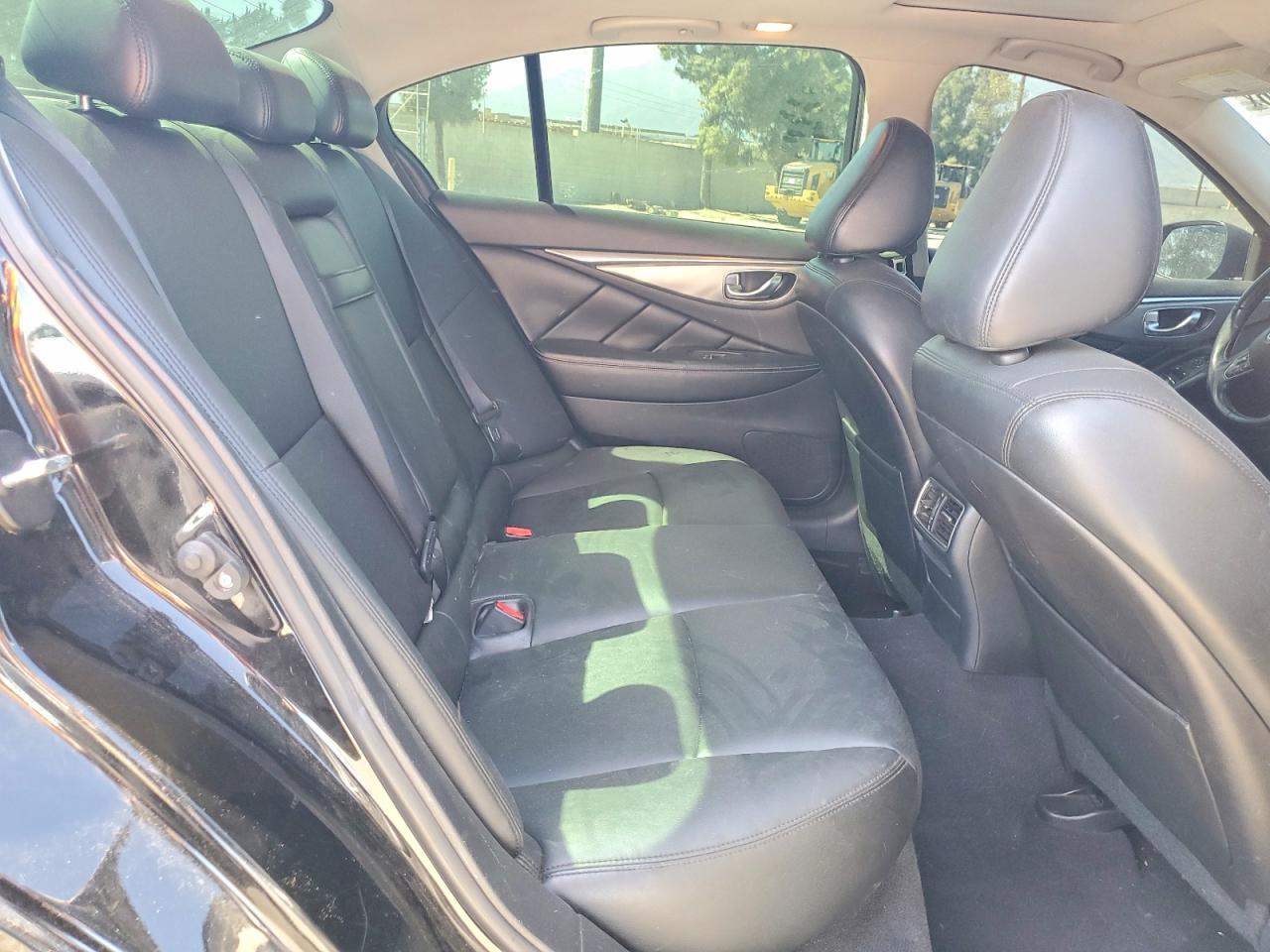 INFINITI Q50 2.0t P 2.0t Premium