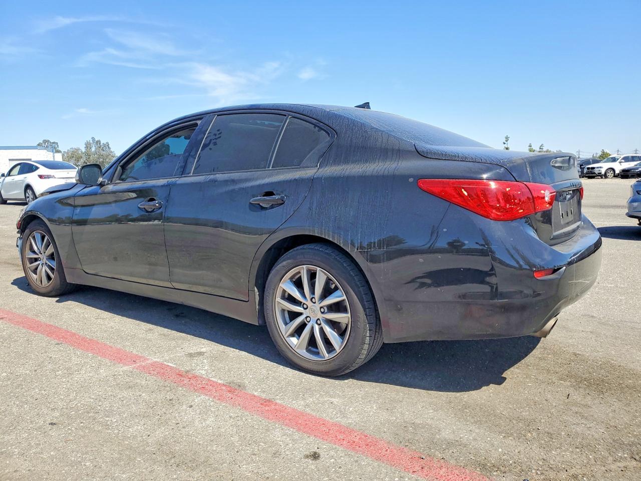 INFINITI Q50 2.0t P 2.0t Premium