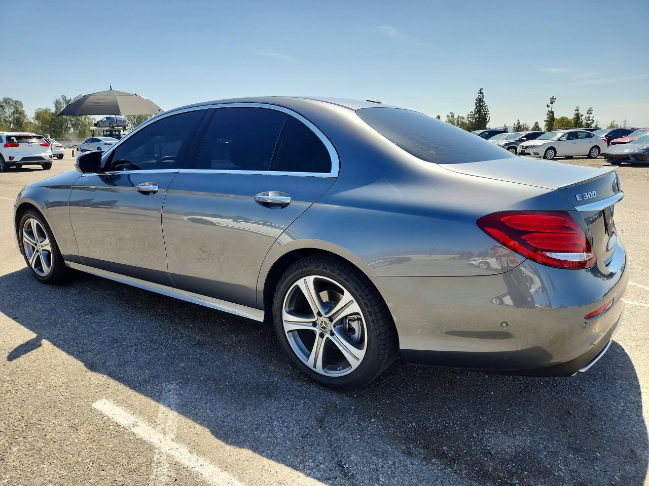 Mercedes-Benz E-Class 300