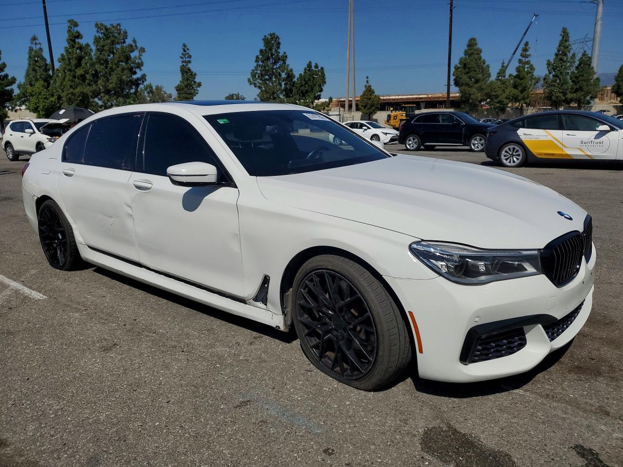 BMW 7 Series Xi