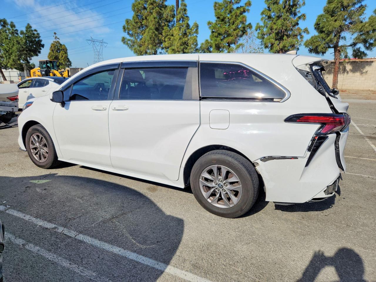 Toyota Sienna Le