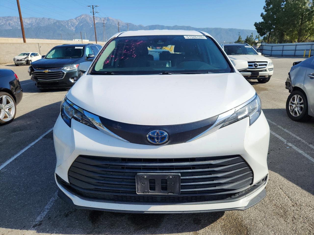 Toyota Sienna Le
