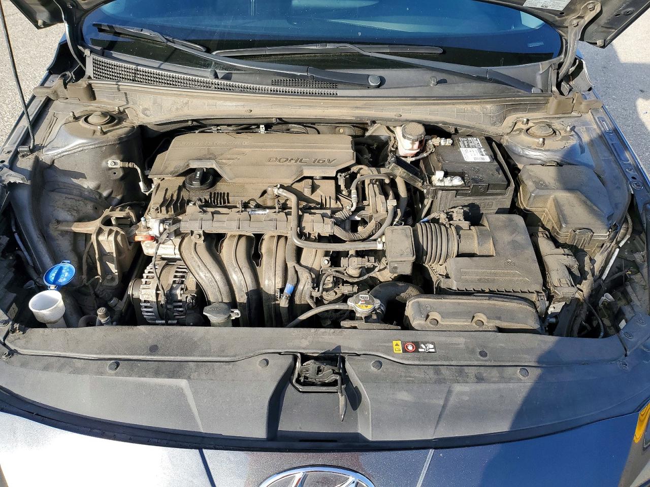 Hyundai ELANTRA Sel
