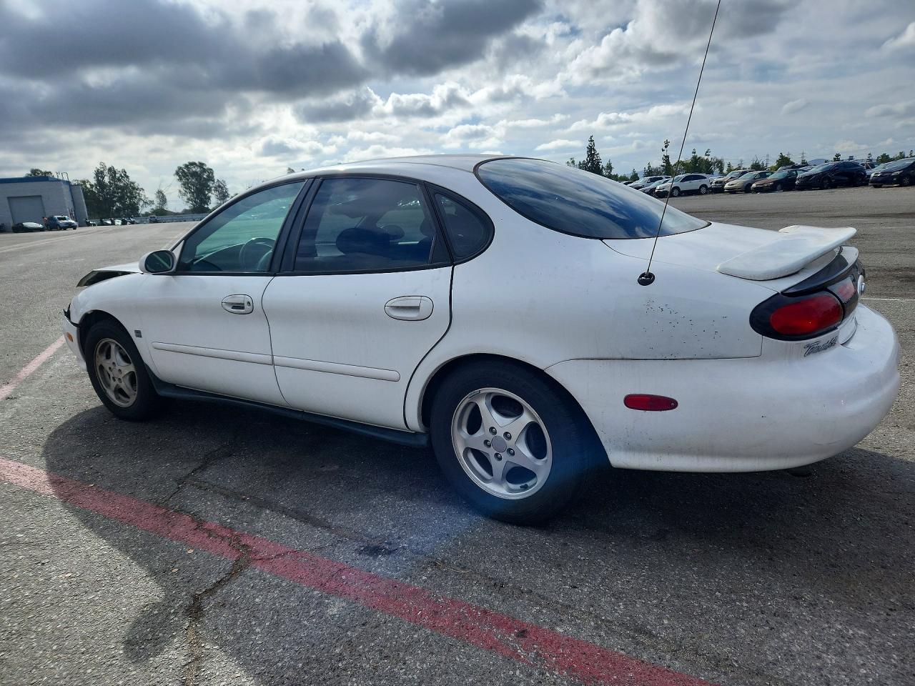 Ford Taurus Se