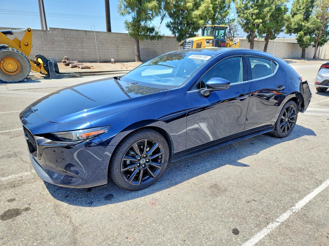 Salvage Mazda 3 Image