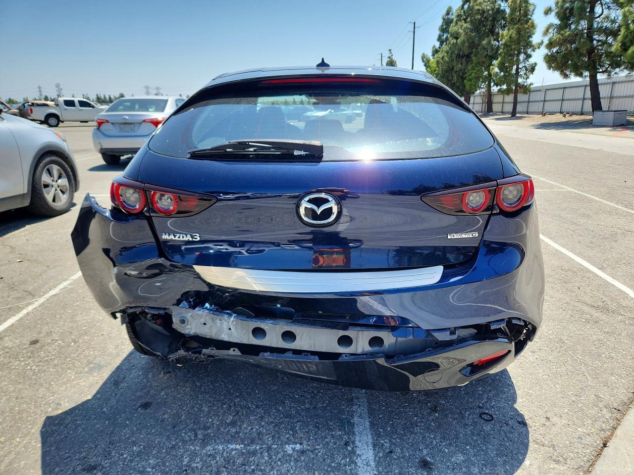 Mazda 3 Premium