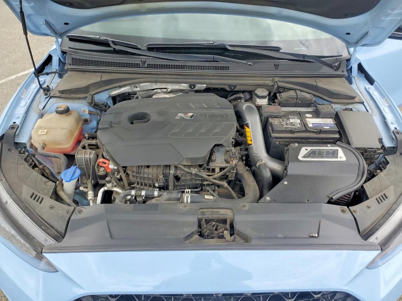 Hyundai VELOSTER Base