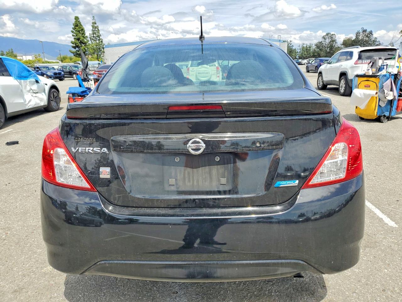 Nissan Versa 1.6 S Plus
