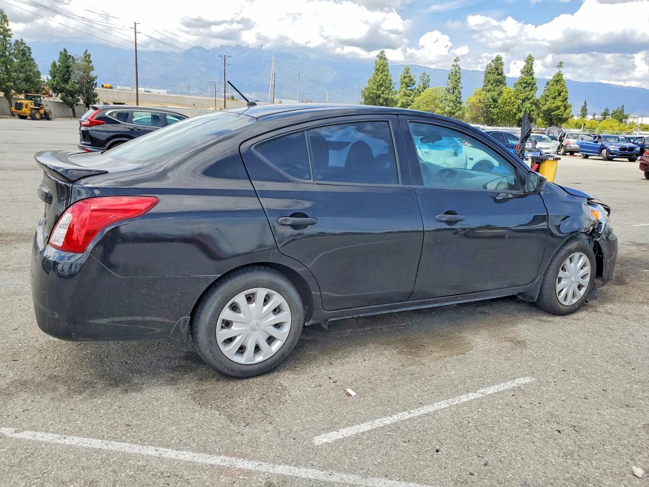 Nissan Versa 1.6 S Plus