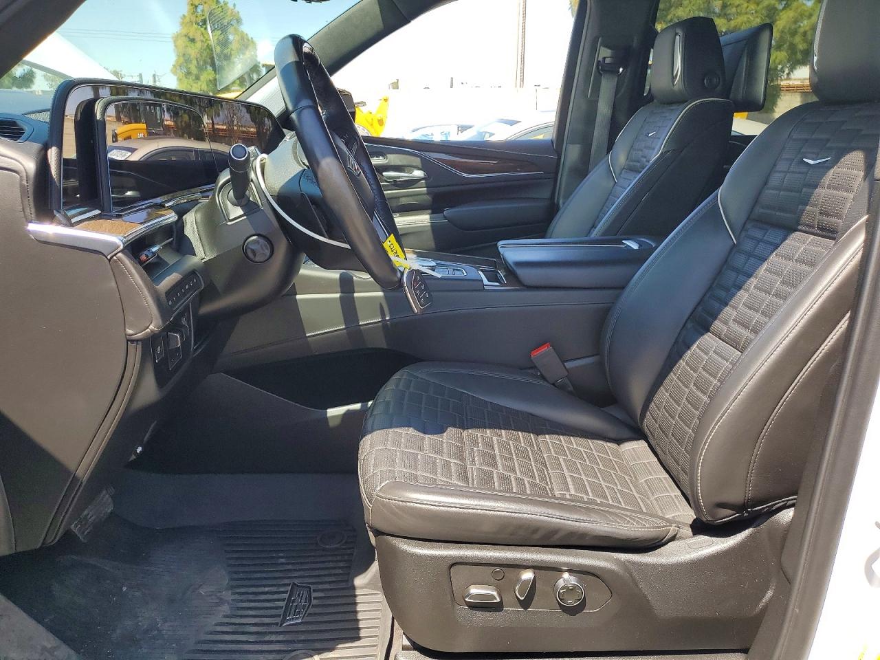 Cadillac Escalade Sport Platinum