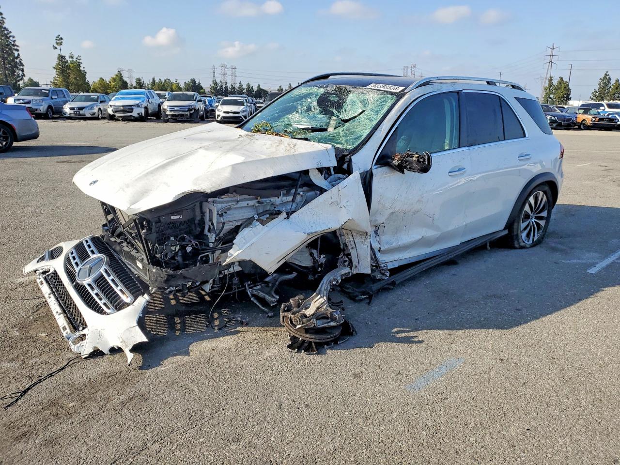 Salvage Mercedes-Benz GLE Image