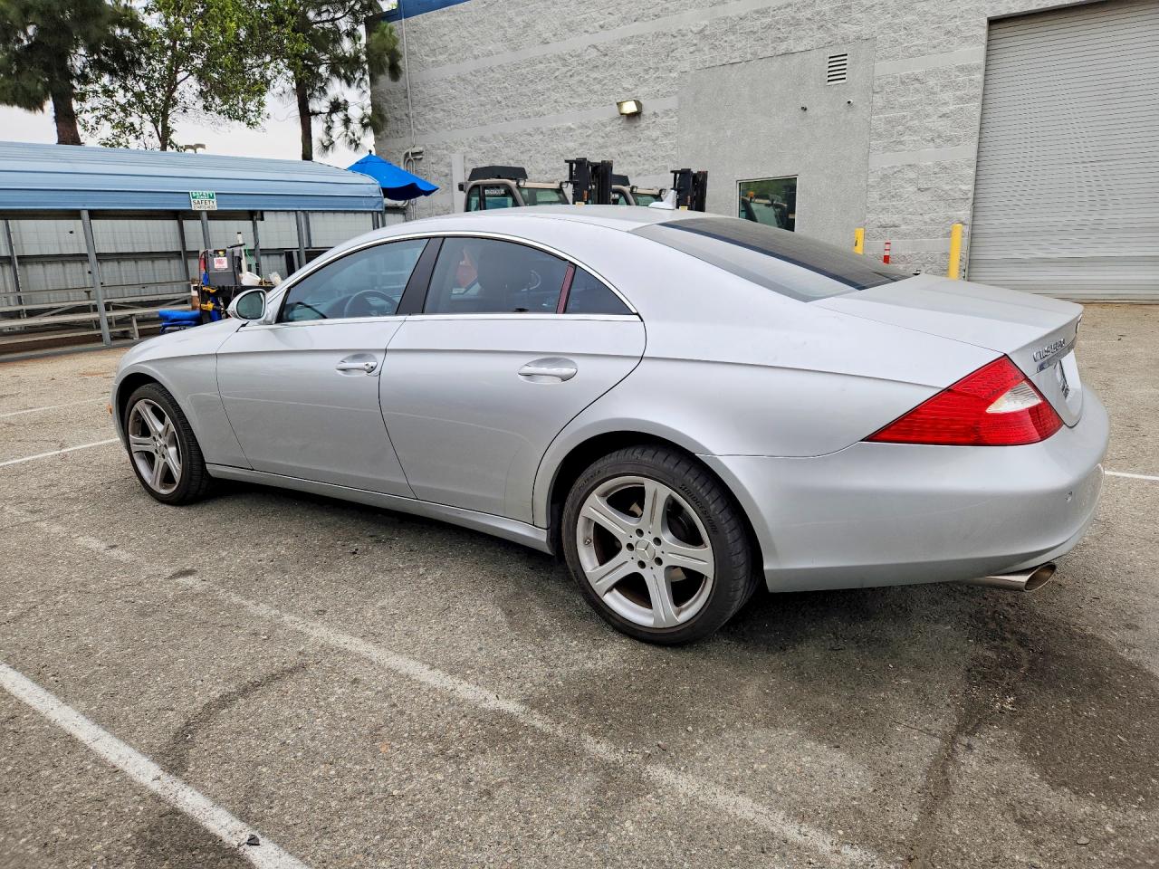 Mercedes-Benz Cls-class 550