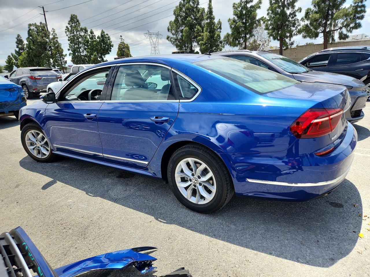 Volkswagen Passat S