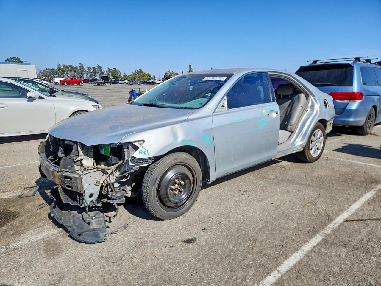 Salvage Toyota Camry Image