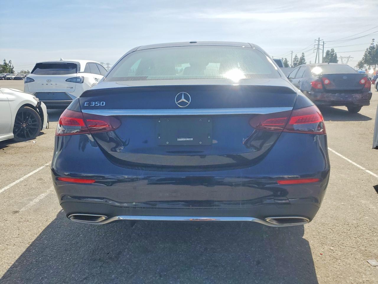 Mercedes-Benz E-Class 350