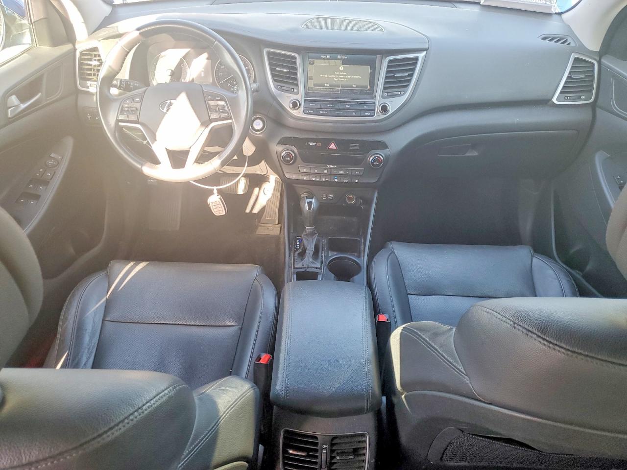 Hyundai TUCSON Sel Plus