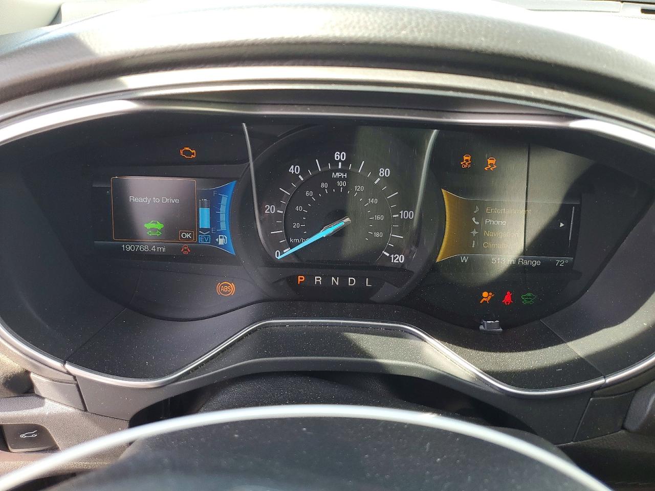 Ford Fusion Titanium Phev