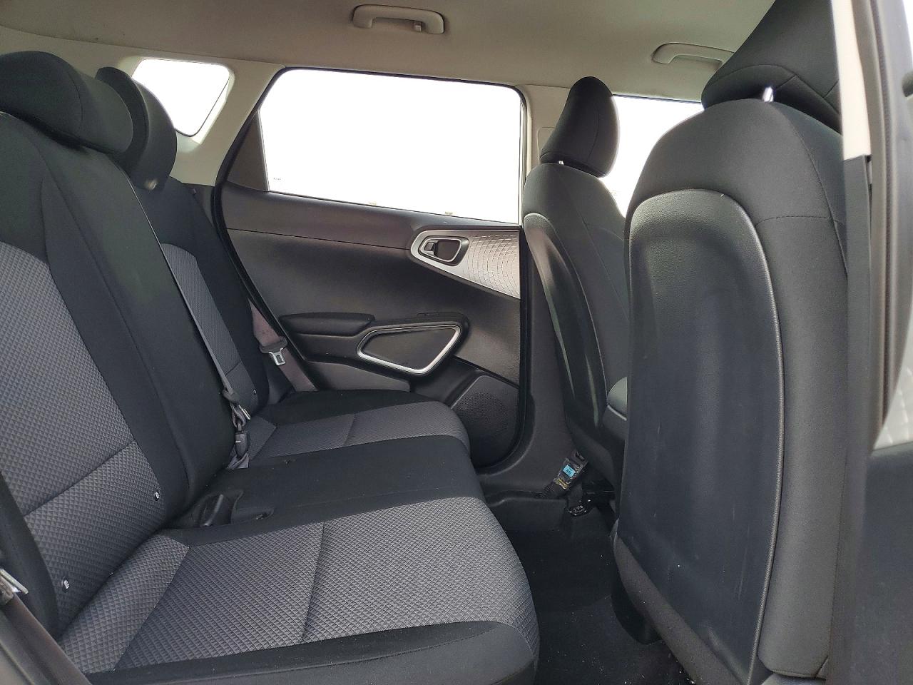 Kia Soul Lx