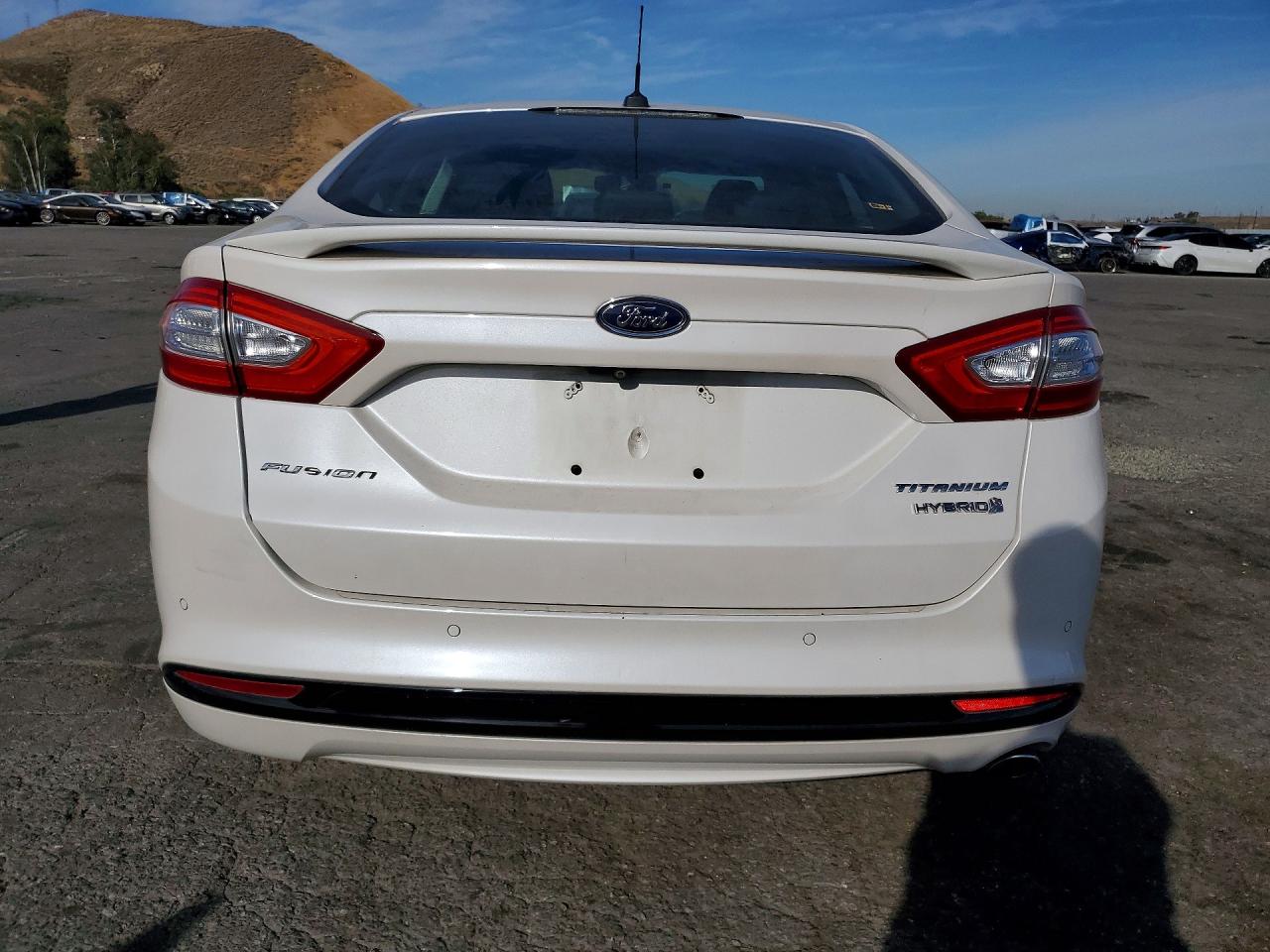 Ford Fusion Titanium Hev