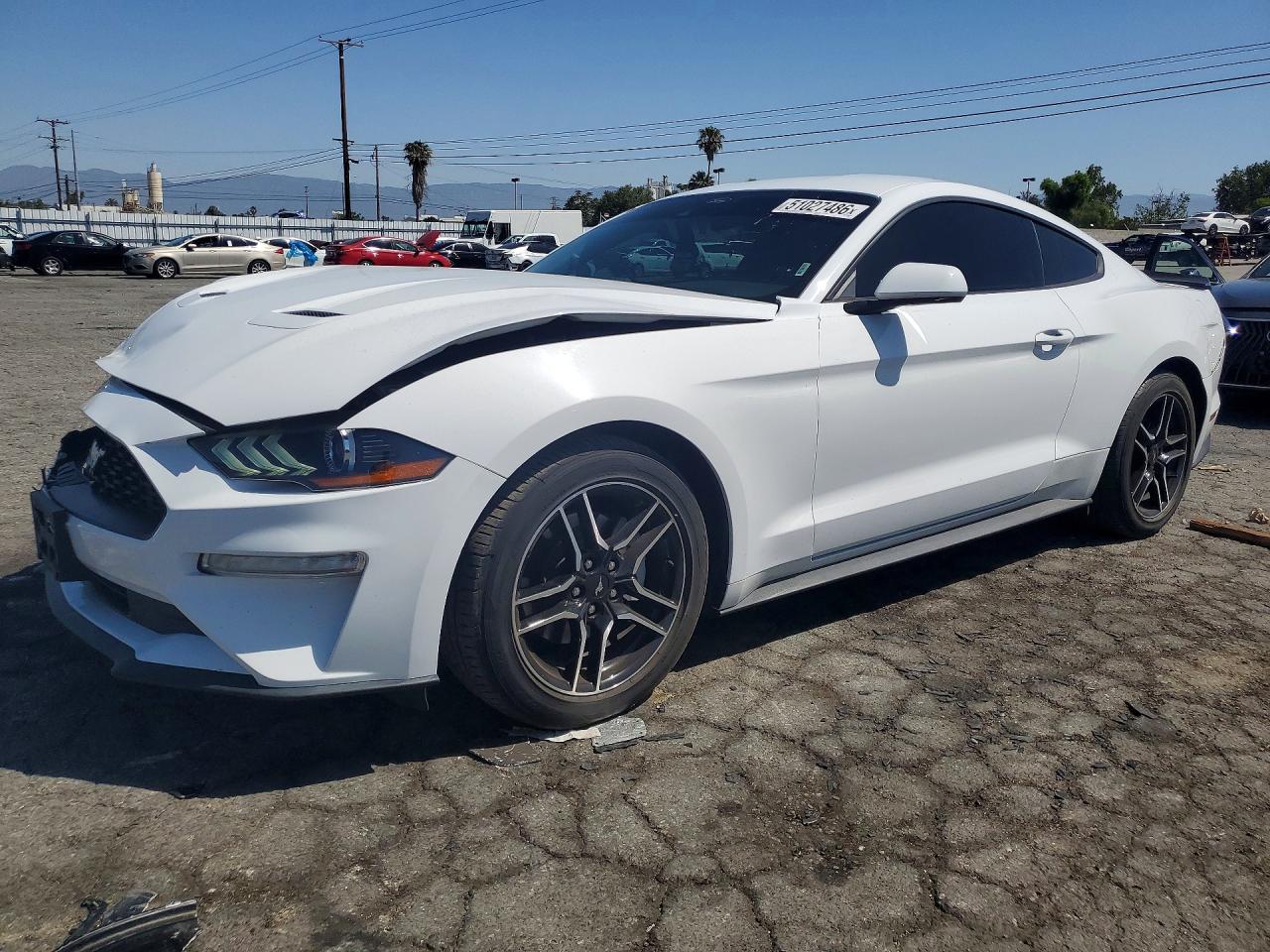 Salvage Ford Mustang Image