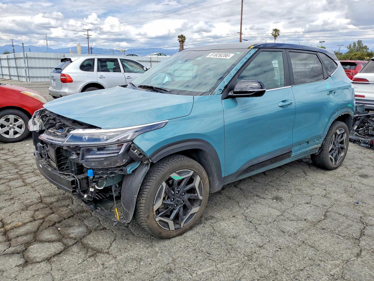 Salvage Kia Seltos Image