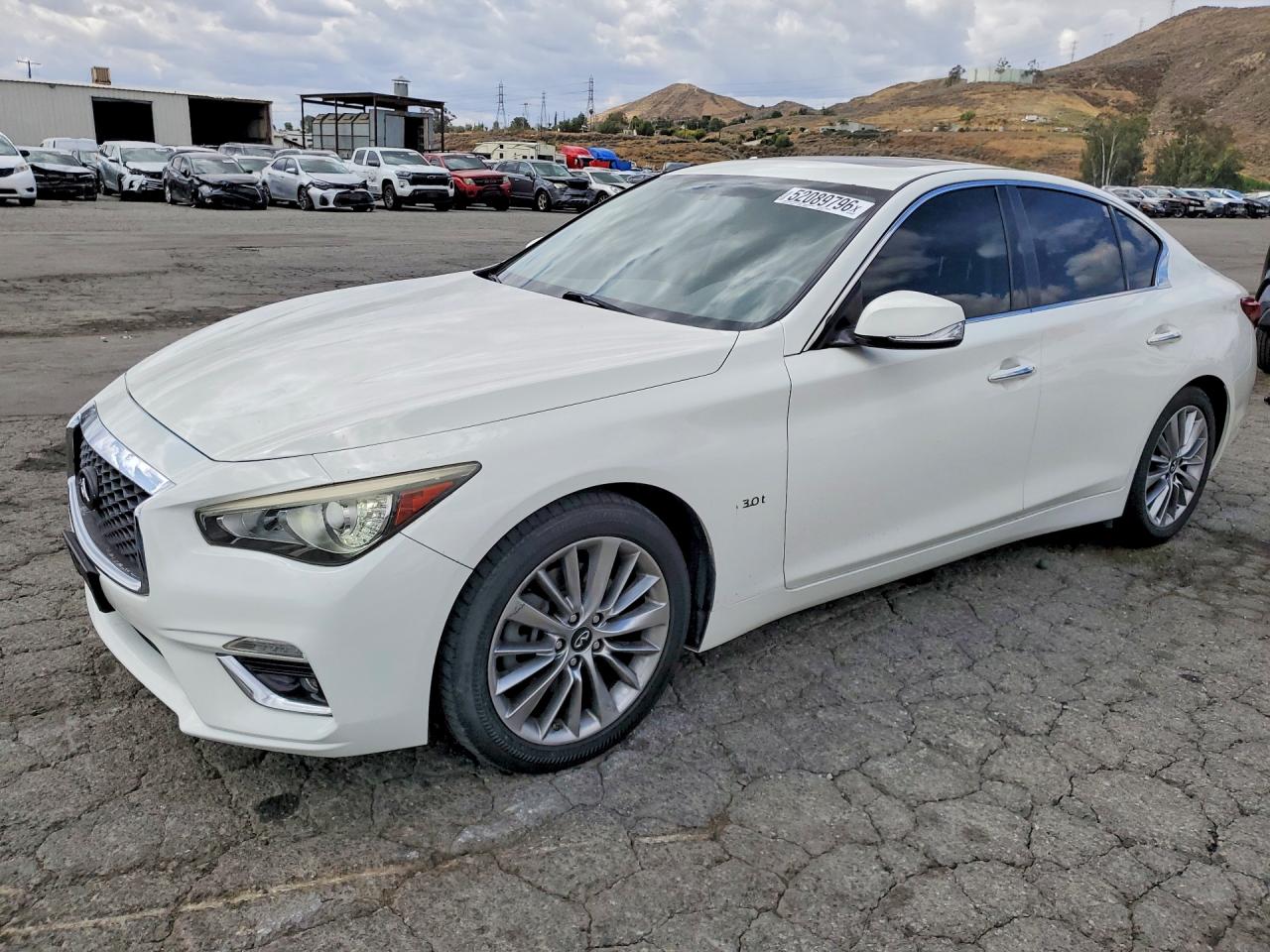 Salvage INFINITI Q50 Image
