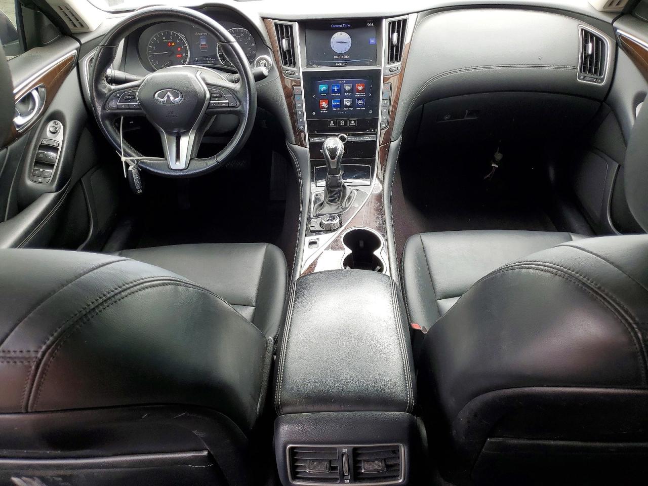 INFINITI Q50 3.0t Luxe
