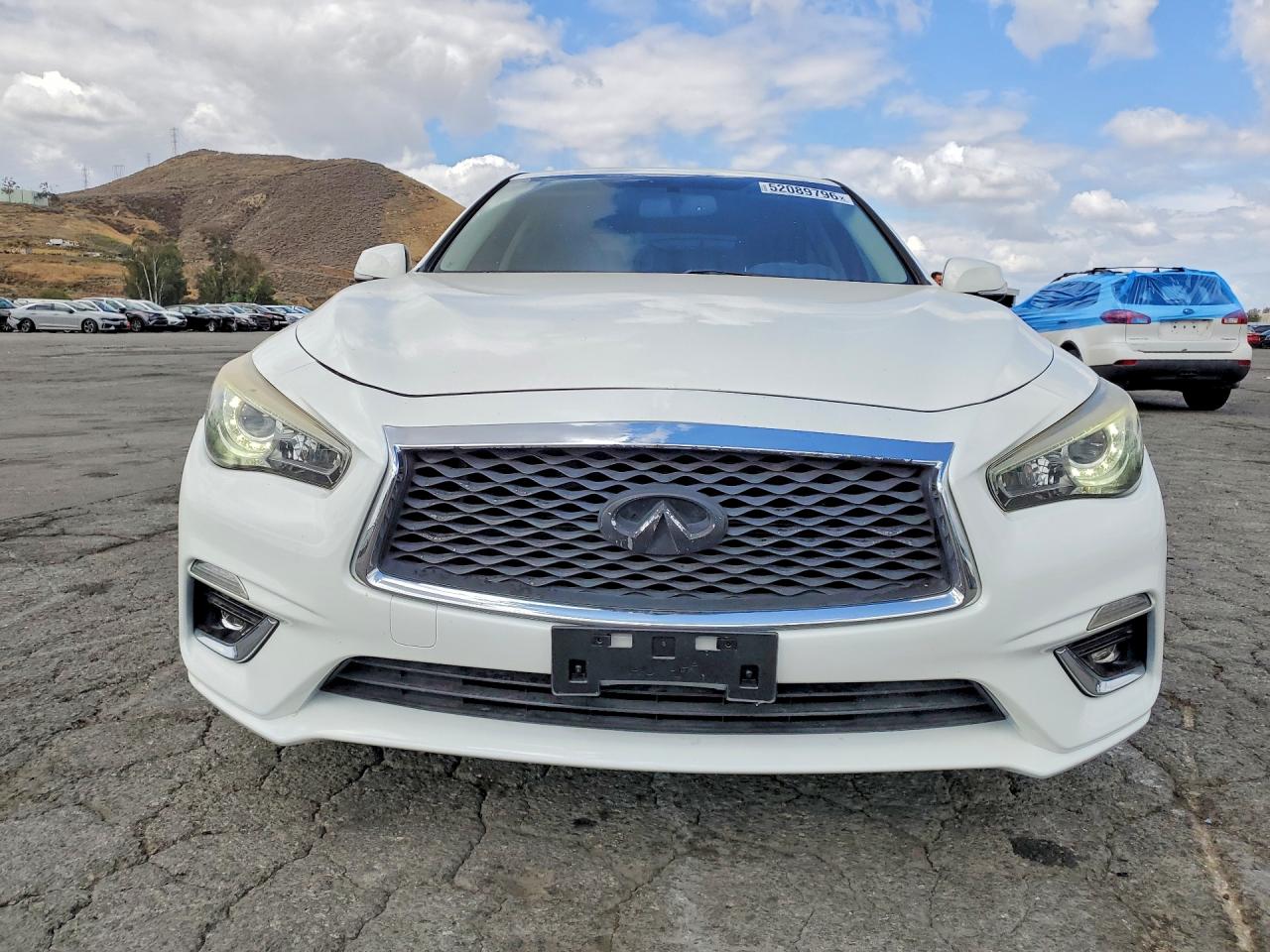INFINITI Q50 3.0t Luxe