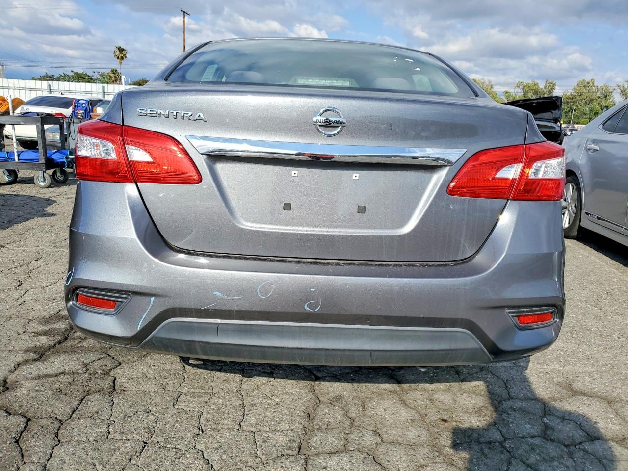 Nissan Sentra S