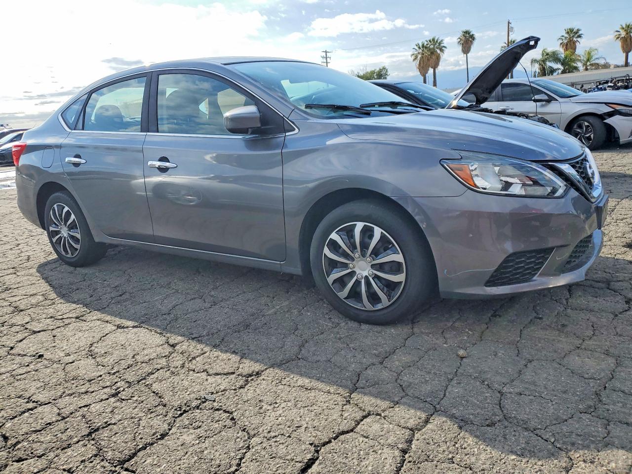 Nissan Sentra S