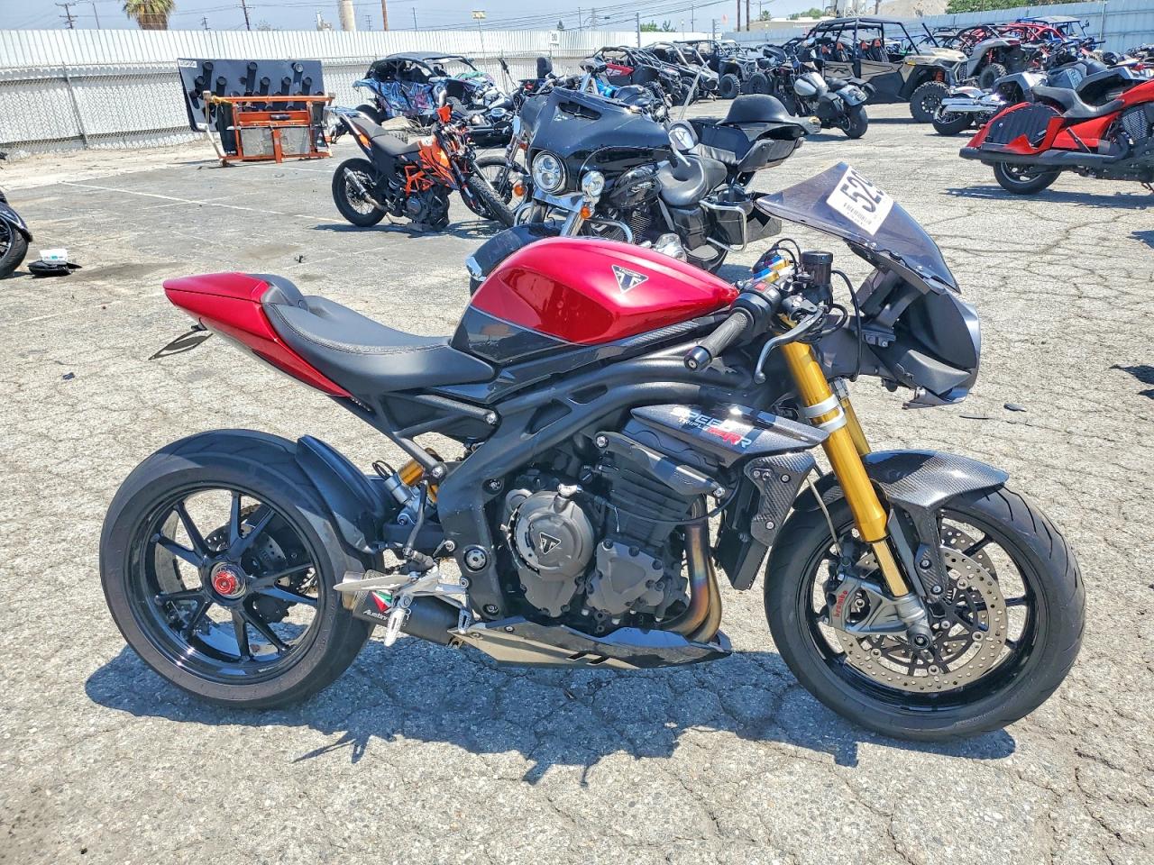 Salvage Triumph Speedtripl Image