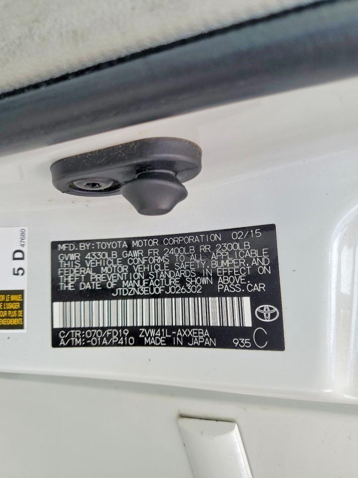 Toyota Prius v Three