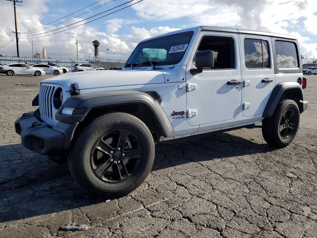 Salvage Jeep Wrangler Image