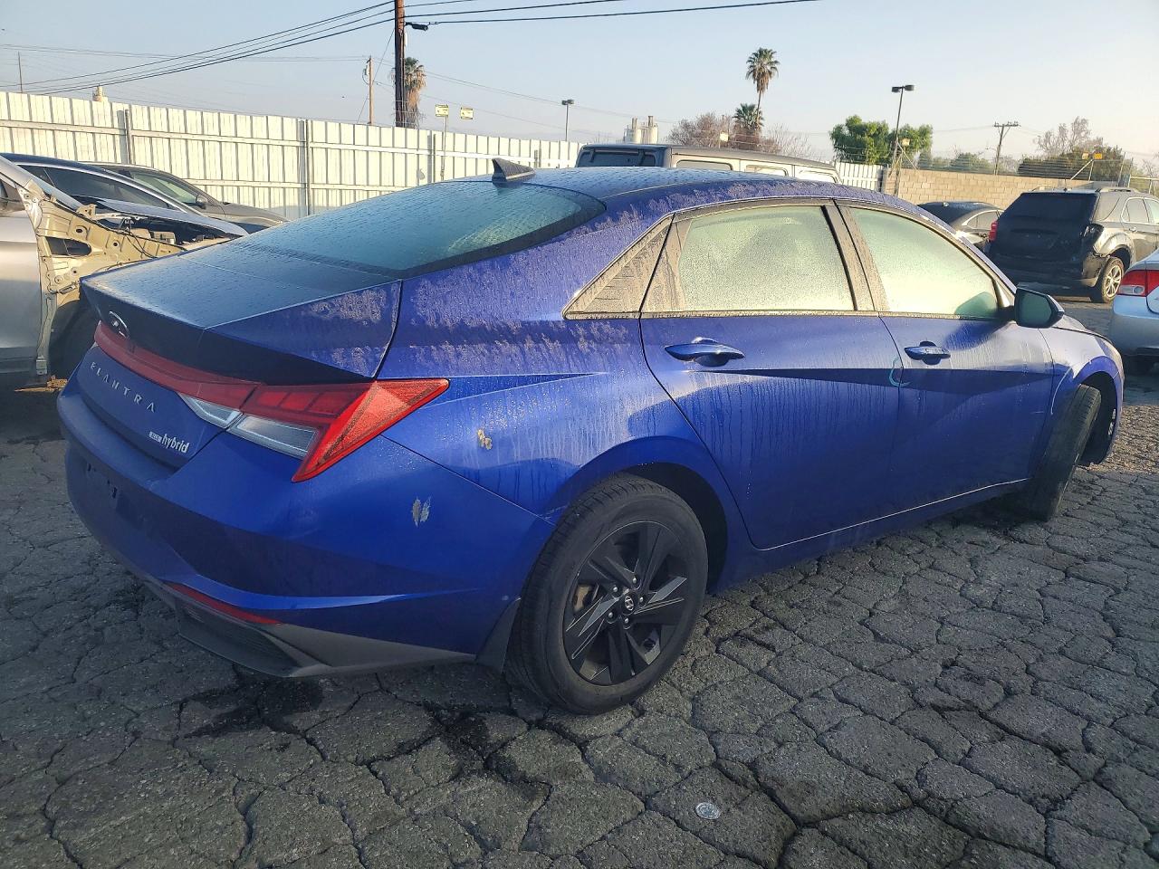 Hyundai ELANTRA Blue