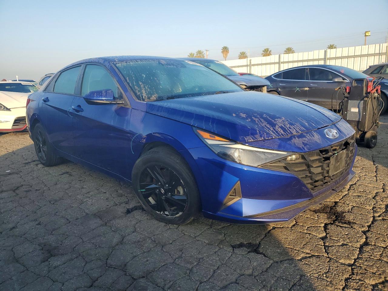 Hyundai ELANTRA Blue