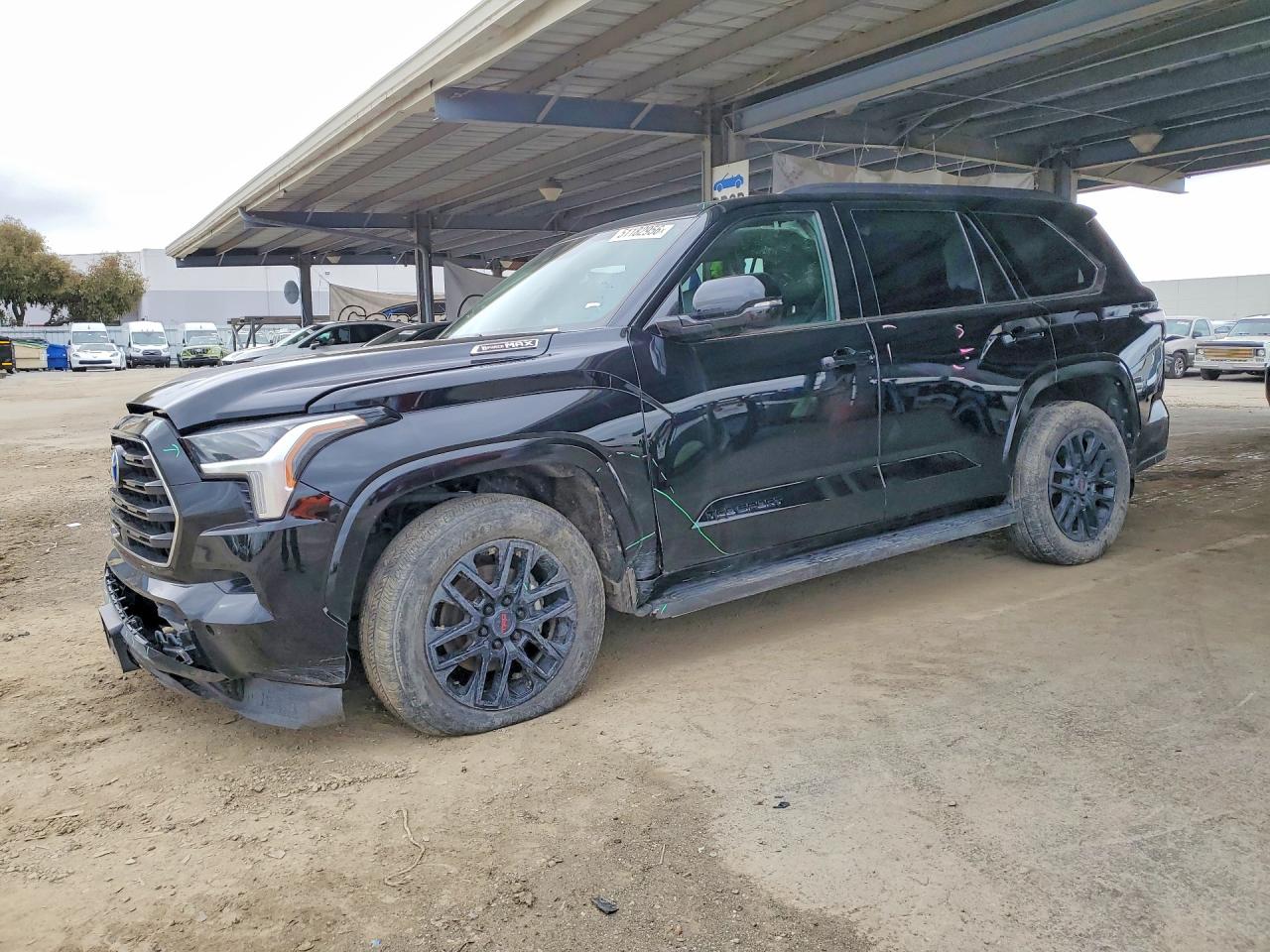 Salvage Toyota Sequoia Image