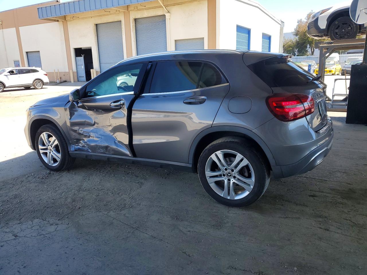 Mercedes-Benz GLA 250 4matic