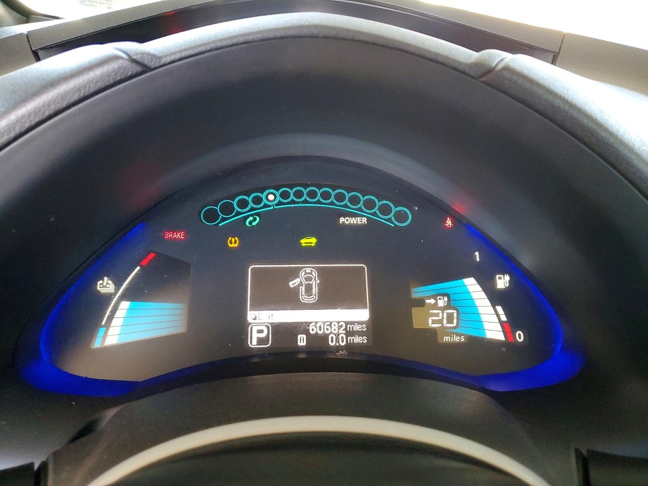 Nissan LEAF S