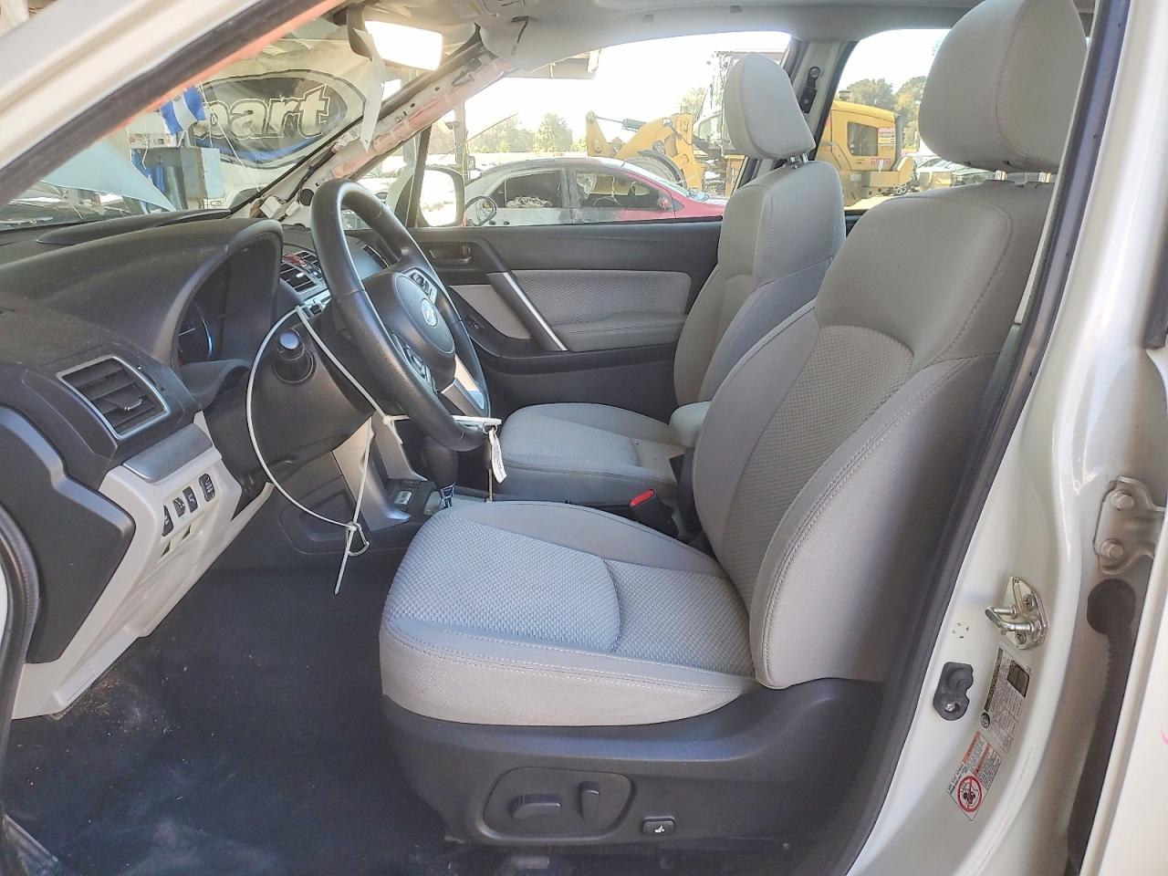 Subaru Forester 2.5i Premium