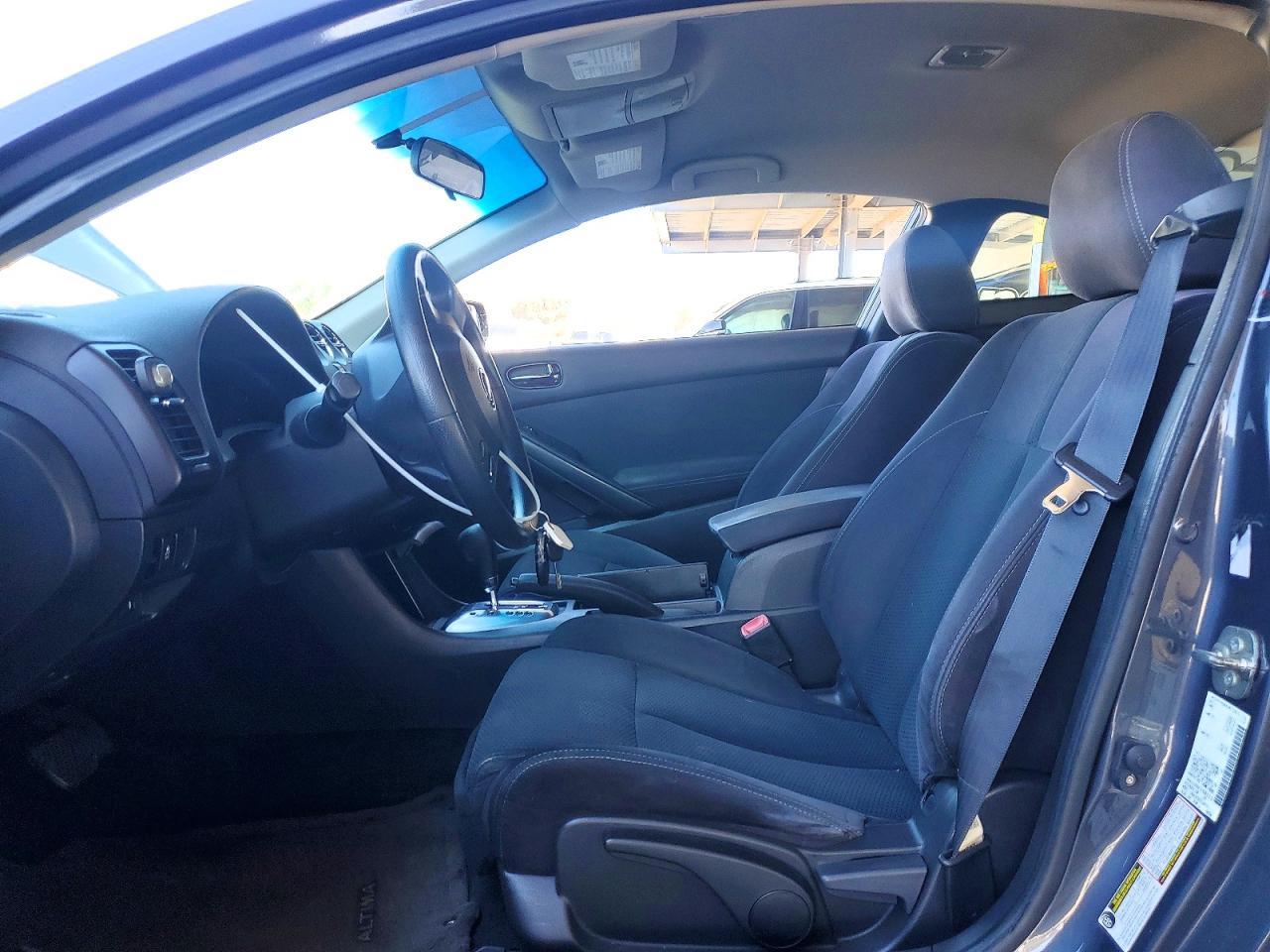 Nissan Altima S
