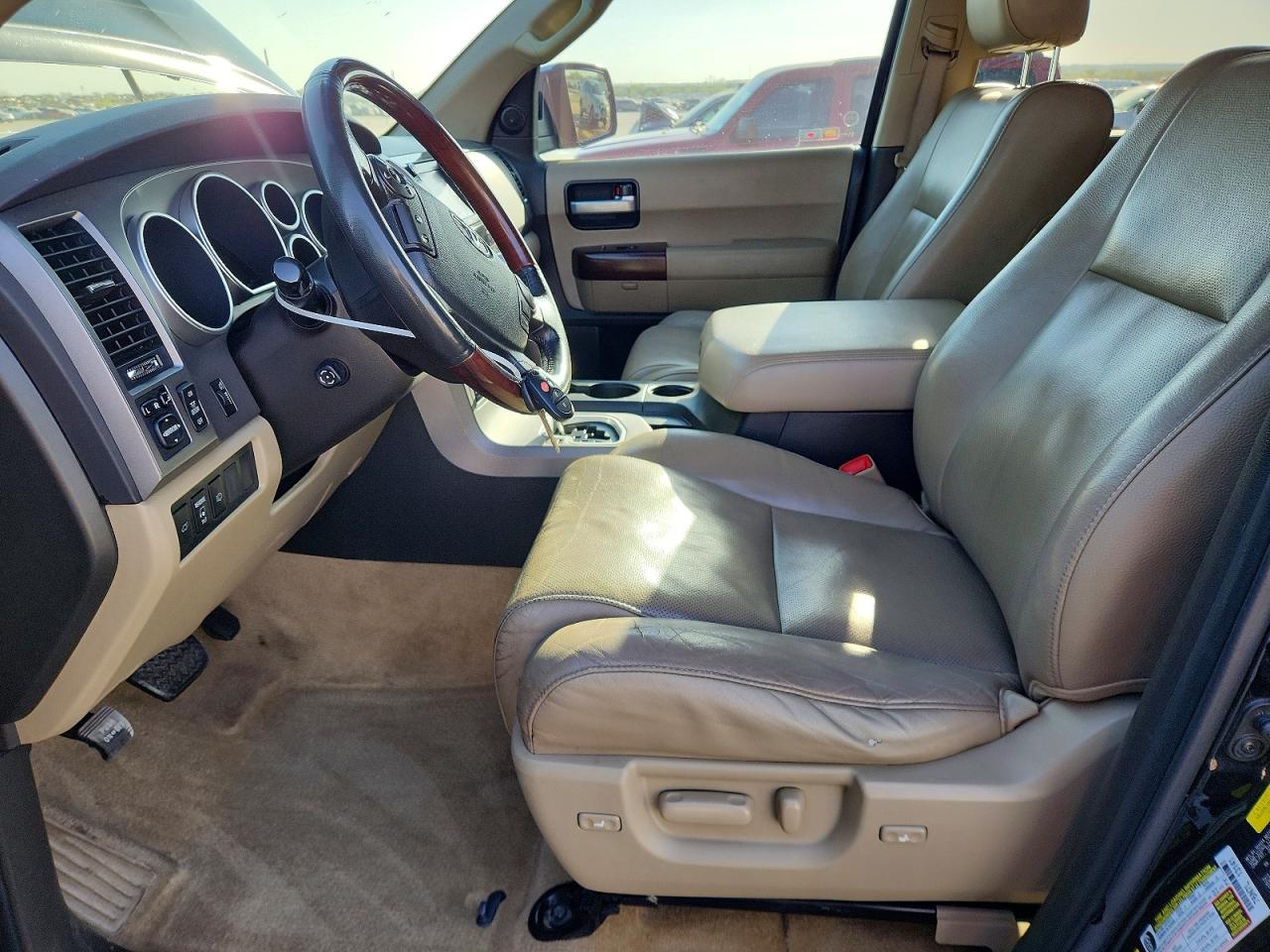 Toyota Sequoia Platinum