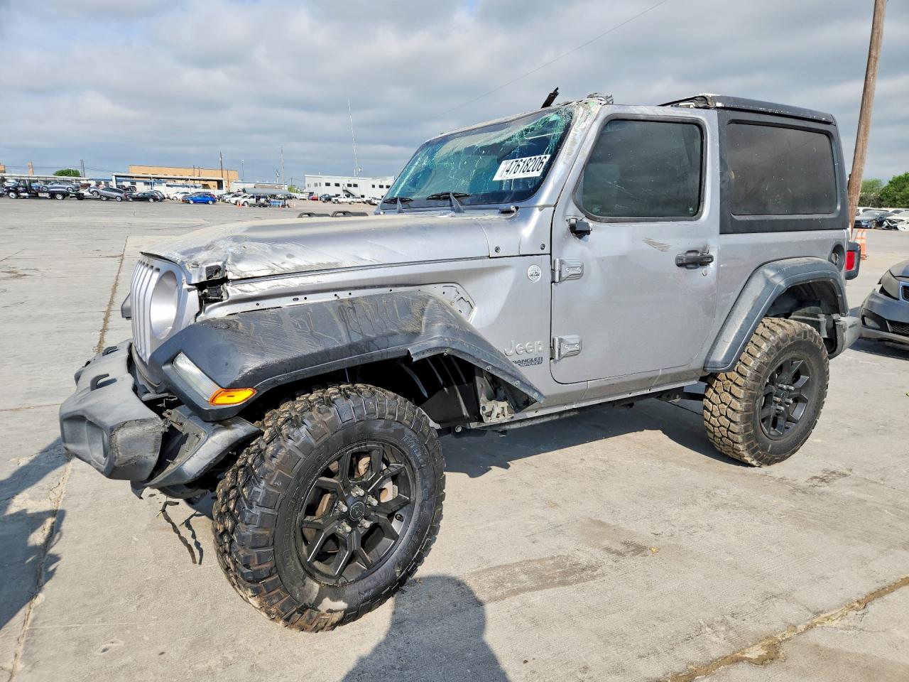 Salvage Jeep Wrangler Image