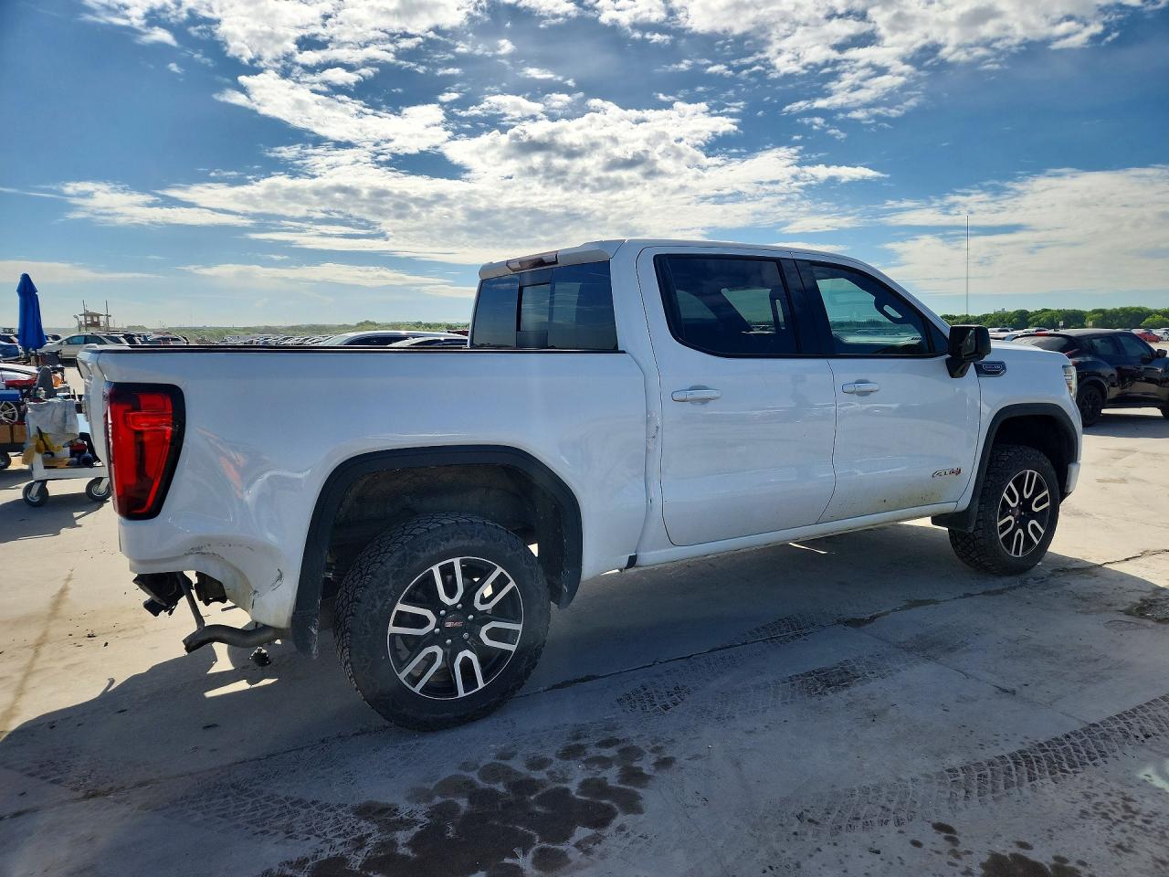 GMC Sierra K1500 At4