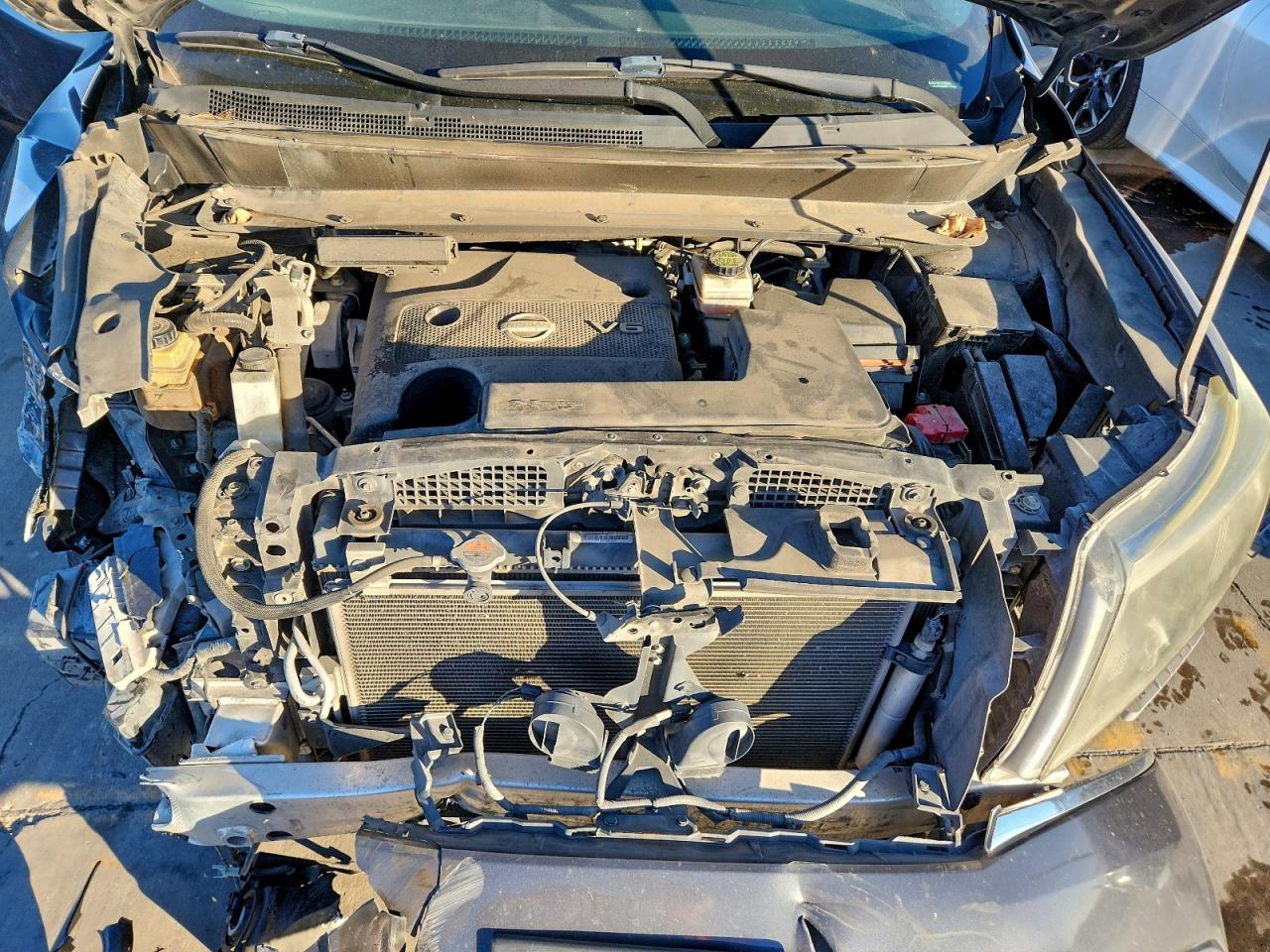 Nissan Pathfinder S